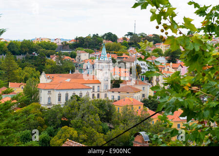 Hôtel de ville de Sintra Portugal Camara Municipal Building panorama hills arbres Banque D'Images