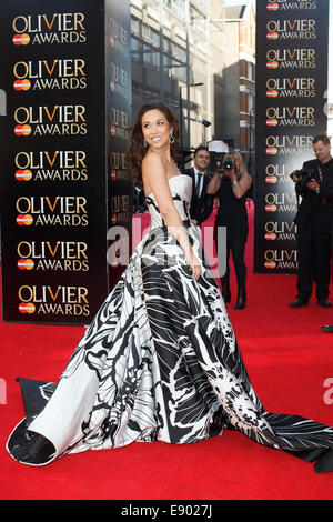 L'Olivier Awards 2014 avec MasterCard s'est tenue au Royal Opera House - Arrivées en vedette : Myleene Klass Où : London, Royaume-Uni Quand : 13 Avr 2014 Banque D'Images