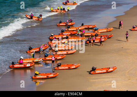 Compétition de Surf sauveteurs, N. Burleigh, Gold Coast, Queensland, Australie Banque D'Images