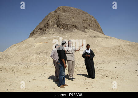 La pyramide du pharaon Sésostris II à Lahun en Égypte. Aussi connu comme Sesostris II ou Senwosret II. Banque D'Images