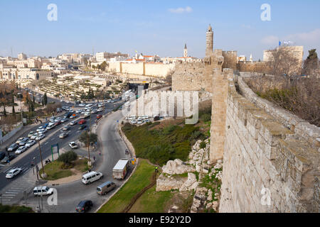 Vue depuis les remparts de la vieille ville de Jérusalem. Banque D'Images