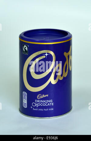 Cadbury Chocolat potable. "Dans du lait chaud. Banque D'Images