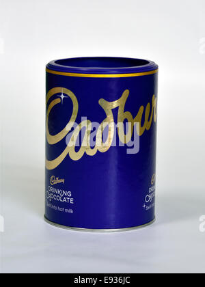 Cadbury Chocolat potable. "Dans du lait chaud. Banque D'Images