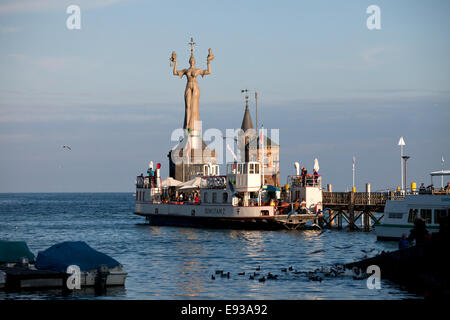 Entrée du port avec Imperia statue, le lac de Constance, Constance, Bade-Wurtemberg, Allemagne, Europe Banque D'Images