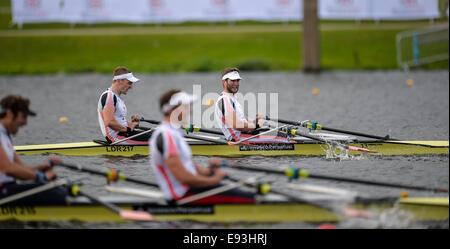 Nottingham, Royaume-Uni. 18 Oct, 2014. Championnats du monde britannique. John Collins et Jonathan Walton de Leander Club ânes leur avance dans les étapes finales de la mens finale du Credit : Action Plus Sport/Alamy Live News Banque D'Images