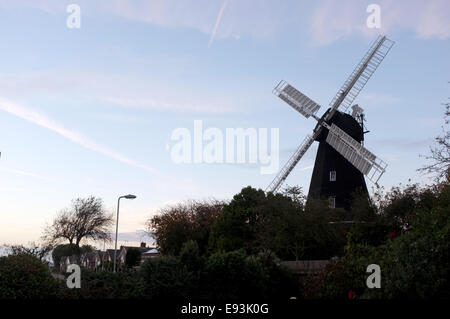 Herne moulin dans village de herne dans East Kent uk 2014 Banque D'Images