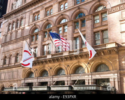 Entrée principale et les drapeaux, Carnegie Hall, NYC Banque D'Images