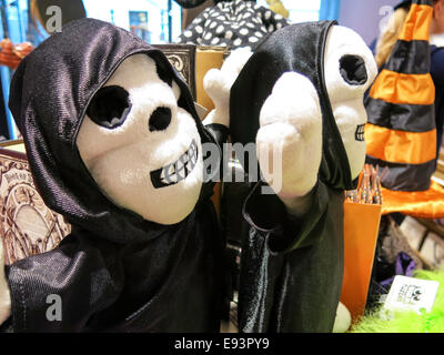 Affichage Magasin Halloween papyrus, NYC Banque D'Images