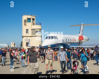 Mountain View, CA/USA - 18 octobre 2014 : l'Ames Research Center de la NASA 75e anniversaire Portes Ouvertes. Les visiteurs de l'événement ont visité Banque D'Images