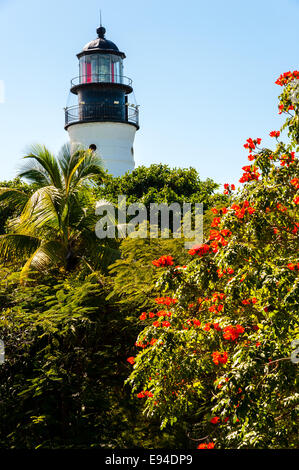 Nous, en Floride, Key West. Le phare vu de Ernest Hemingway Home. Banque D'Images