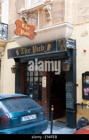 Le Pub, où Oliver Reed est mort à La Valette, capitale de Malte et la capitale européenne de la Culture pour 2018 Banque D'Images
