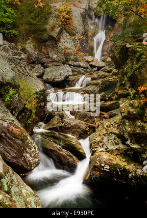 Bash Bish falls dans Berkshires Banque D'Images