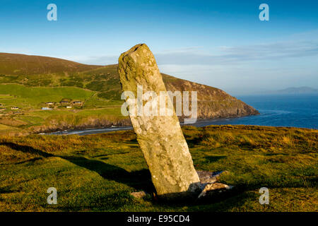 Du Nord, Pierre Coumeenoole Ogham Dunmore Head, Dingle, Irlande Banque D'Images