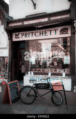 L'extérieur de l'ancien magasin dans Pritchett bouchers bouchers rangée Salisbury Banque D'Images