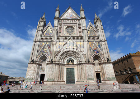 La cathédrale Santa Maria Assunta. Orvieto, Ombrie. Italie Banque D'Images