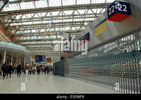 Londres, Royaume-Uni. 20 Oct, 2014. 21 et 22 plates-formes à l'ancien terminal Eurostar de la gare de Waterloo s'apprête à ouvrir. Credit : JOHNNY ARMSTEAD/Alamy Live News Banque D'Images