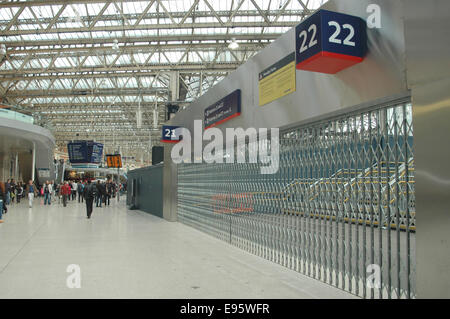 Londres, Royaume-Uni. 20 Oct, 2014. 21 et 22 plates-formes à l'ancien terminal Eurostar de la gare de Waterloo s'apprête à ouvrir. Credit : JOHNNY ARMSTEAD/Alamy Live News Banque D'Images