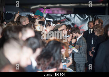 Londres, Royaume-Uni. 20 Oct, 2014. Daniel Radcliffe participe à "cornes" UK Premiere à l'odéon West End à Londres, en Angleterre. 20 octobre 2014 photo par Brian Jordan/Alamy Live News Banque D'Images