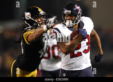 Pittsburgh, USA. 20 Oct, 2014. Arian Foster # 23 au cours de la Pittsburgh Steelers vs jeu Texans de Houston à Pittsburgh, PA. Credit : Cal Sport Media/Alamy Live News Banque D'Images