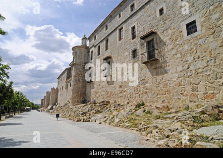 Remparts, Avila, Castille-Leon, Espagne Banque D'Images