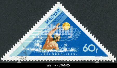 Timbres en Hongrie hongrois dédié aux victoires dans les sports nautiques à Tampere et à Belgrade, montre le water-polo Banque D'Images