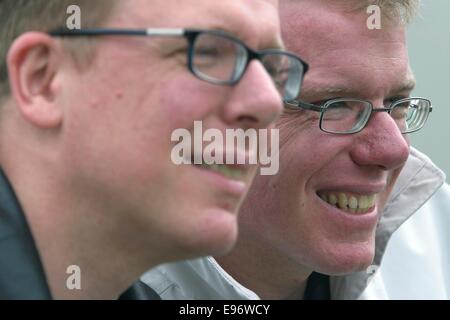 'The Proclaimers', T In The Park music festival, balado, Écosse, 2003. Banque D'Images