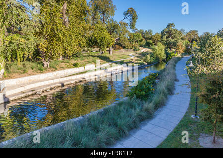 San Antonio River Walk 'étendu' près de King William Historic District et Blue Star complexe artistique. Banque D'Images