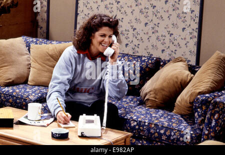 Gilda Radner effectuant pour bénéficier de Comic Relief vers 1986 Banque D'Images