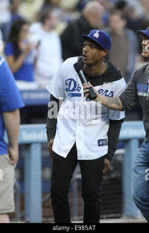 Vendredi 18 avril 2014 ; à l'Célébrités jeu Dodgers. Les Diamondbacks de l'Arizona a défait les Dodgers de Los Angeles par le score final de 2-1 au Dodger Stadium à Los Angeles, CA. Avec : Marlon Wayans Où : Los Angeles, California, United States Quand : 19 Avr 2014 Banque D'Images