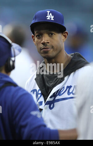 Vendredi 18 avril 2014 ; à l'Célébrités jeu Dodgers. Les Diamondbacks de l'Arizona a défait les Dodgers de Los Angeles par le score final de 2-1 au Dodger Stadium à Los Angeles, CA. Avec : Marlon Wayans Où : Los Angeles, California, United States Quand : 19 Avr 2014 Banque D'Images