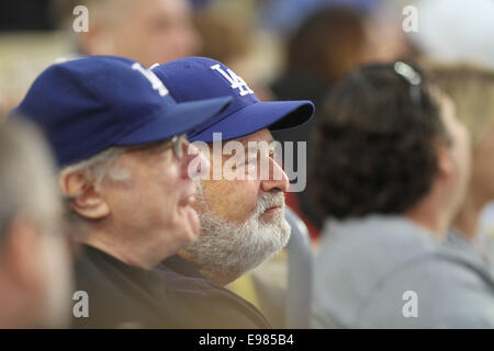 Vendredi 18 avril 2014 ; à l'Célébrités jeu Dodgers. Les Diamondbacks de l'Arizona a défait les Dodgers de Los Angeles par le score final de 2-1 au Dodger Stadium à Los Angeles, CA. En vedette : Rob Reiner Où : Los Angeles, California, United States Quand : 19 Avr 2014 Banque D'Images