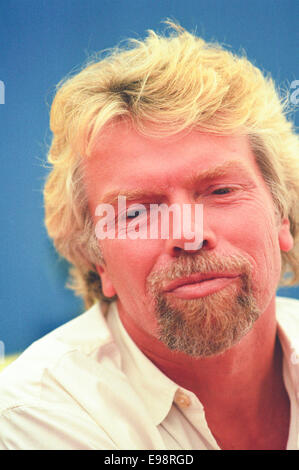 Richard Branson de Virgin Group à 'V97' music festival, en Angleterre, en août 1997. Banque D'Images