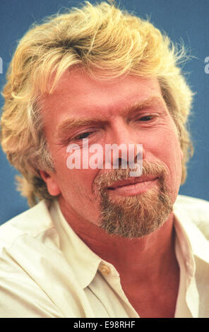 Richard Branson de Virgin Group à 'V97' music festival, en Angleterre, en août 1997. Banque D'Images