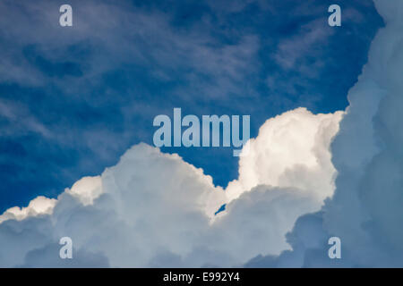 Portrait de l'Europe avec des paysages évocateurs de nuages. L'Europe du Nord, ciel Banque D'Images