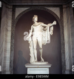 Rome. L'Italie. Musées du Vatican. Apollo del Belvedere, 2e C, Musée Pio-Clementino, Ottagono Cortile, Musées du Vatican. Banque D'Images