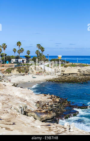 La plage de La Jolla Cove, La Jolla, San Diego County, Californie, USA Banque D'Images