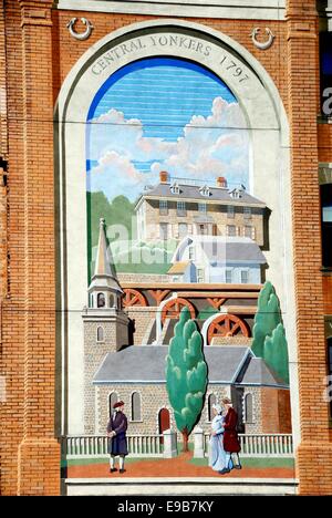 YONKERS, NY : Trompe l'œil de Yonkers centrale vers 1797 avec Philipse Manor Hall en haut décore un mur du bâtiment Banque D'Images