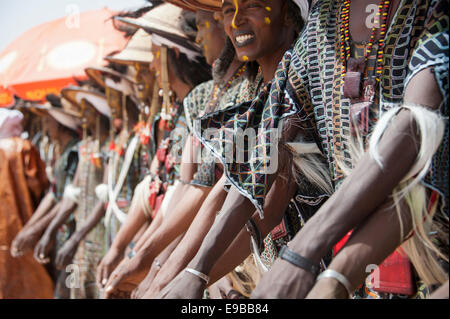 La guérison Peuls wodaabes festival salée au Niger Banque D'Images