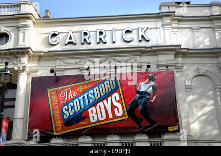 Londres, Angleterre, Royaume-Uni. Les Garçons de Scottsboro au Garrick Theatre, Charing Cross Road (octobre 2014) Banque D'Images
