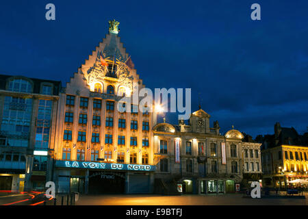 La Voix du Nord, grand bâtiment journal Place-Place le Général de Gaulle, Lille, Nord-Pas de Calais, France Banque D'Images