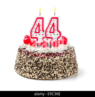 Gâteau d'anniversaire avec les bougies numéro 44 Banque D'Images
