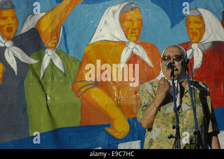 Buenos Aires, Buenos Aires, Argentine. 26 janvier, 2006. Photos d'archive de Hebe de Bonafini, Présidente des mères de la Place de Mai Association (Asociacion Madres de Plaza de Mayo) lors d'un discours prononcé la clôture de la résistance 2006 Rallye. © Patricio Murphy/ZUMA/Alamy Fil Live News Banque D'Images