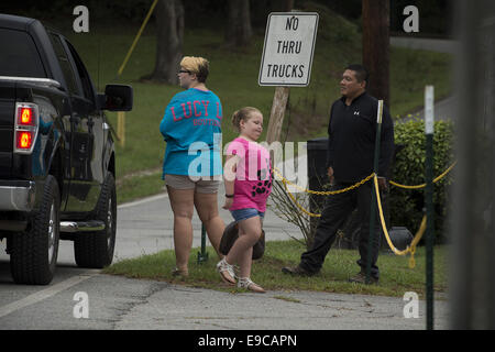 Mcintyre, GA, USA. Sep 23, 2014. Le miel Bobo avec la mère et le personnel de production Juin à domicile dans les régions rurales de Géorgie © Robin Rayne Nelson/ZUMA/Alamy Fil Live News Banque D'Images