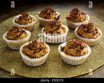Cheesecake chocolat noix de coco crème expresso avec des minis Banque D'Images