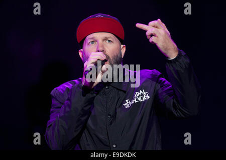 La ville de Mexico, Mexique. 25 octobre, 2014. Fred Durst du groupe Limp Bizkit '' effectue au cours de l'enfer et Paradis Fest, dans la ville de Mexico, capitale du Mexique, le 25 octobre 2014. Crédit : Pedro Mera/Xinhua/Alamy Live News Banque D'Images