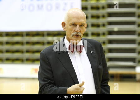 Gdansk, Pologne. 26, octobre 2014 controverse Membre du Parlement européen Janusz Korwin-Mikke participe à la convention électorale de son parti - le Congrès de la nouvelle droite à Gdansk. Les Polonais vont voter aux élections locales le 16 novembre. Credit : Michal Fludra/Alamy Live News Banque D'Images