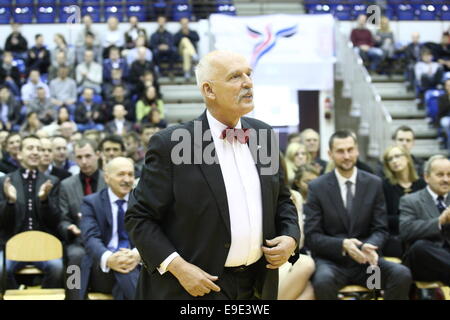 Gdansk, Pologne. 26, octobre 2014 controverse Membre du Parlement européen Janusz Korwin-Mikke participe à la convention électorale de son parti - le Congrès de la nouvelle droite à Gdansk. Les Polonais vont voter aux élections locales le 16 novembre. Credit : Michal Fludra/Alamy Live News Banque D'Images