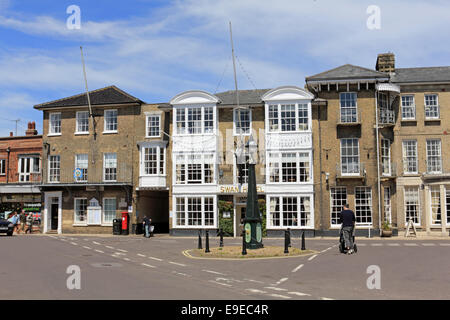 La célèbre Swan Hotel dans le marché, UK Suffolk Southwold Banque D'Images