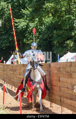 L'Angleterre, West Sussex, Arundel, Château d'Arundel, Tournoi de joutes Banque D'Images