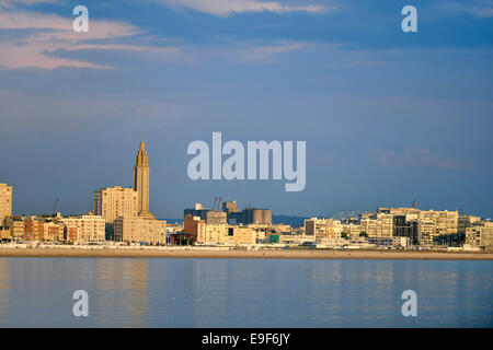 Le Havre (Normandie) : vue vers la ville de Sainte-Adresse Banque D'Images
